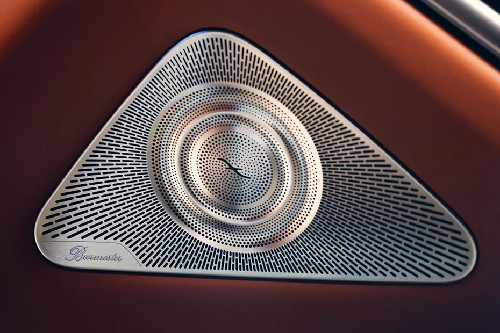 Speakers View of Mercedes-Benz Maybach S Class