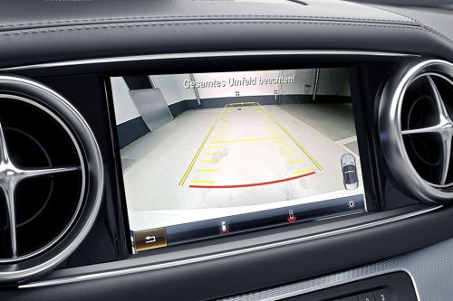 SL-Class Parking Assist
