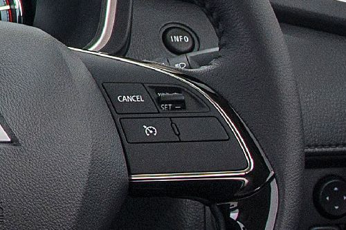 Mitsubishi Xpander (2022-2024) Multi Function Steering
