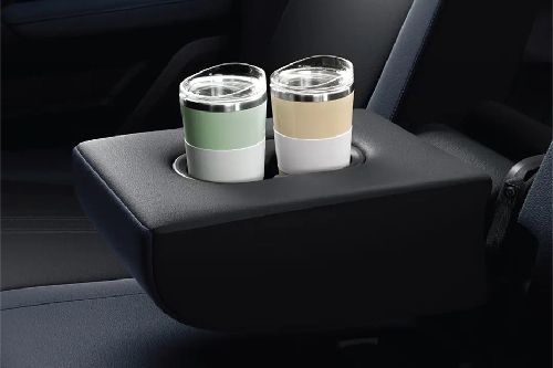 Xpander Cross (2023-2024) Cup Holders