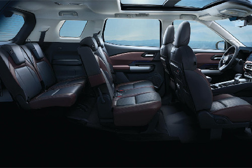 Mitsubishi Destinator Front And Rear Seats Together