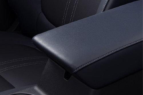 Xpander Cross Front Center Divider