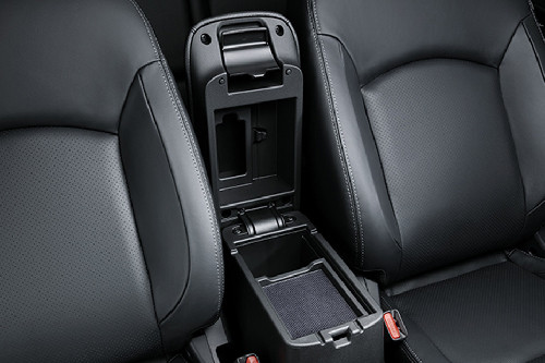 ASX Front Center Divider