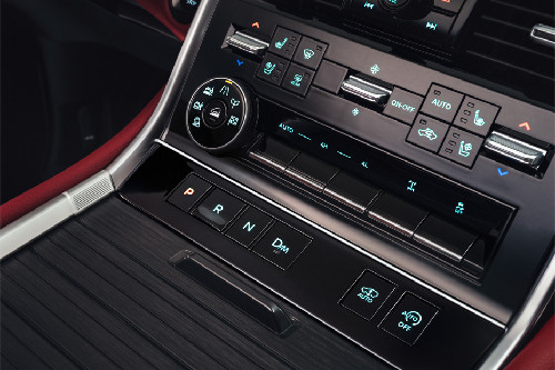 Front AC Controls of Nissan Patrol