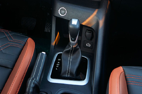 Nissan Magnite Gear Shifter