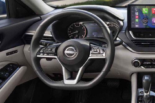 Nissan Altima Steering Wheel