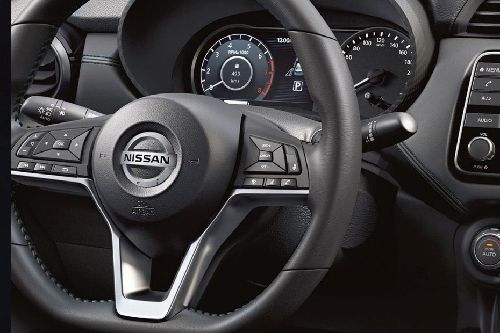 Nissan Sunny(2017-2023) Multi Function Steering