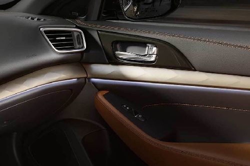 Nissan Maxima Passengers View