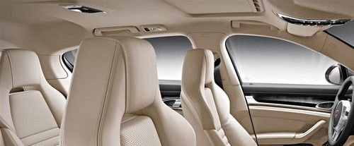 Panamera Diesel Front Seat Headrest