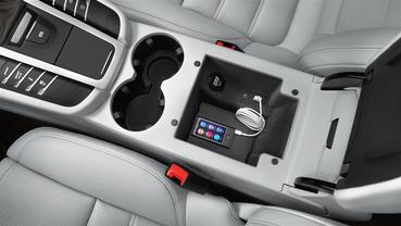 Power Accessories Outlet View of Porsche Macan S Diesel