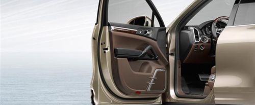 Porsche Cayenne Turbo Inside Of Drivers Side Open Door