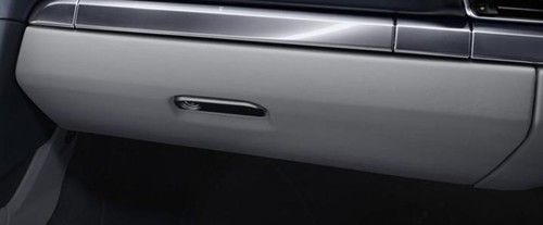 Porsche 911 Carrera Cabriolet Glove Box