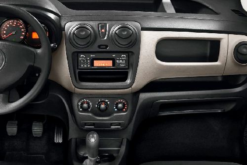 Front AC Controls of Renault Dokker Van