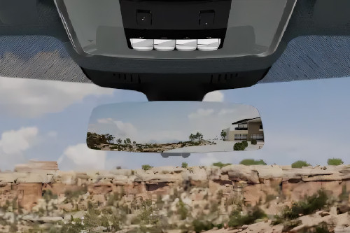 Cullinan Courtesy Lamps