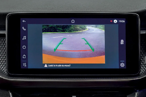 Kushaq Parking Assist