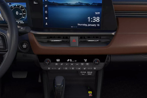 Front AC Controls of Subaru Outback 2026
