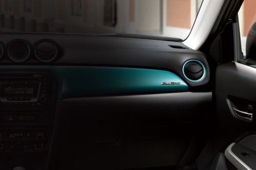 Vitara (2022) Front Side Ac Vents