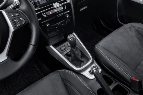Suzuki Vitara (2022) Gear Shifter