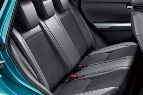 Suzuki Vitara (2022) Rear Seats