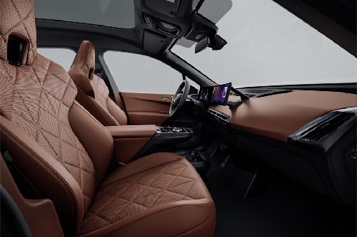 IX 2026 Passenger Seat