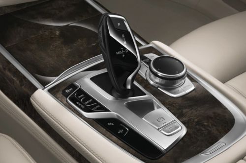 BMW 7 Series Sedan Gear Shifter