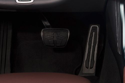 4 Series Convertible Richbrook Competition Foot Pedal Set