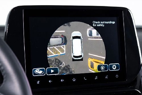Urban Cruiser(2022-2023) Parking Assist