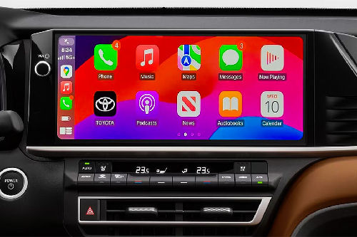 Stereo View of Camry Hybrid