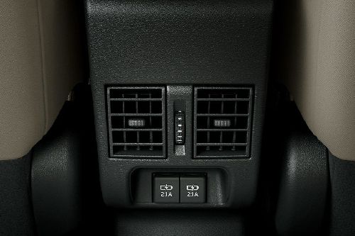 Yaris Sedan Rear AC Controls