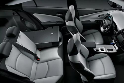 Toyota Prius (2017-2022) Rd Row Seat