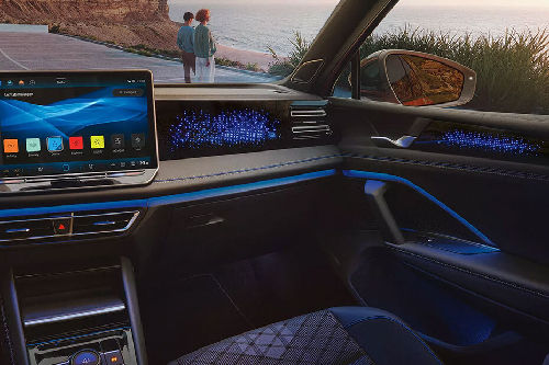 Volkswagen Tiguan Passengers View