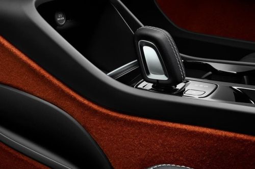 Volvo XC40 (2018-2022) Gear Shifter