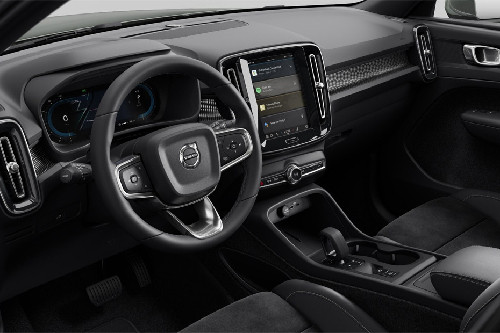 Dashboard View of XC40