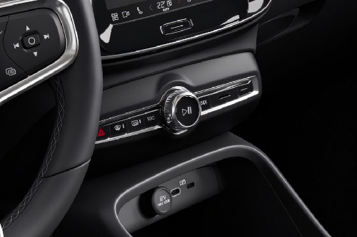 Front AC Controls of Volvo XC40