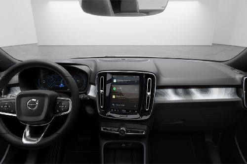 Dashboard View of XC40 Recharge