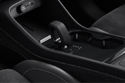 Volvo XC40 Recharge Gear Shifter