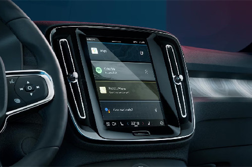 Stereo View of C40 Recharge