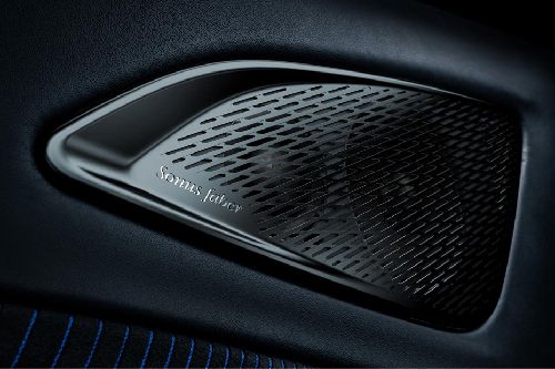 Speakers View of Maserati MC20 Cielo