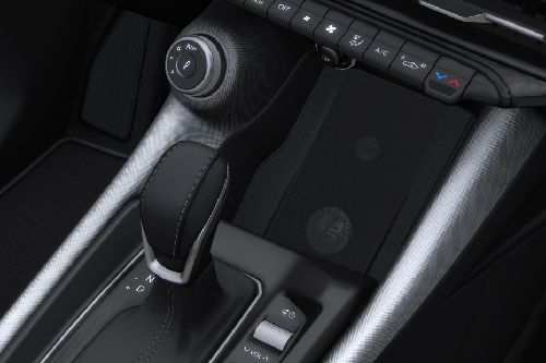 Power Accessories Outlet View of Alfa Romeo Tonale