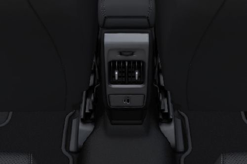 Tonale Rear AC Controls