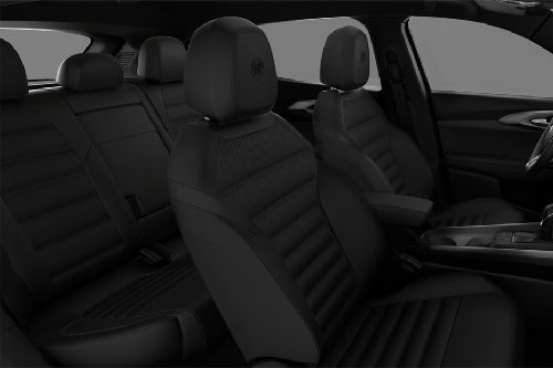 Alfa Romeo Tonale Rear Seats