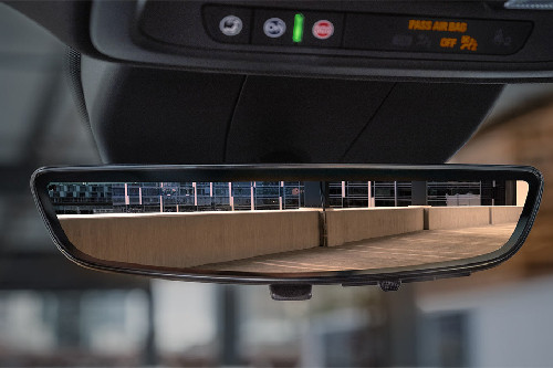 XT4 Courtesy Lamps