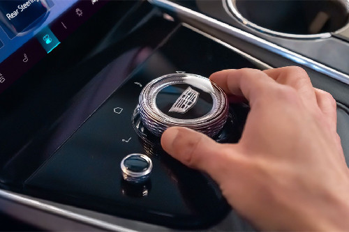 Center Controls of Cadillac ESCALADE IQ