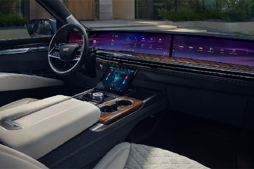 Dashboard View of Escalade