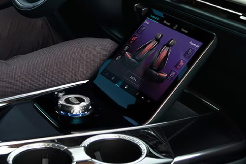 Front AC Controls of Cadillac Escalade IQL