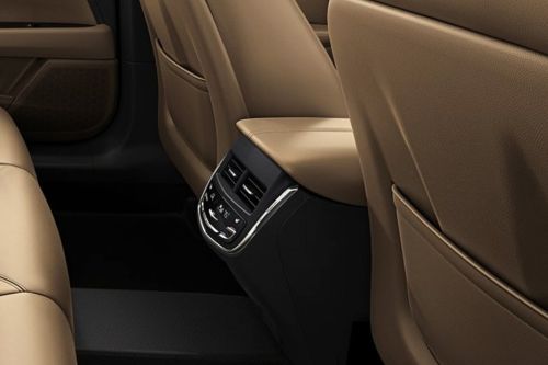XTS Rear AC Controls