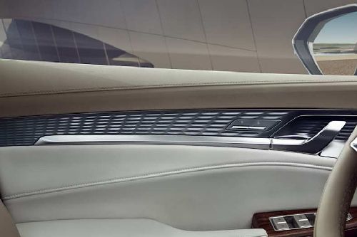 door handle interior of MG RX9