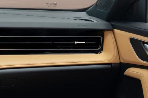 HS  Hybrid Front Side Ac Vents