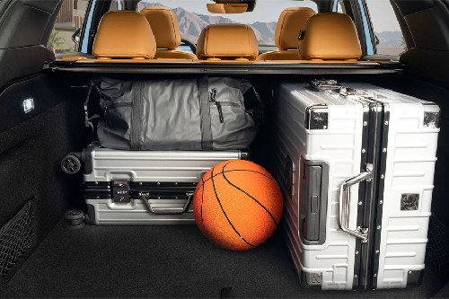 Storage Closer View of MG HS  Hybrid