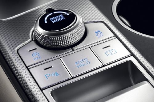 Center Controls of Genesis G70